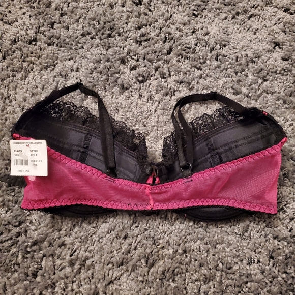Frederick's of Hollywood Bra - Picture 3 of 7